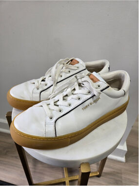 Women's Tory Burch White Leather Sneakers with Gum Sole